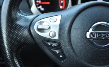 Nissan Juke I SUV 1.6i 117KM 2014 Nissan Juke 1.6 Benzyna Kamera Nawigacja 1.6 Benzyna 117KM, zdjęcie 22