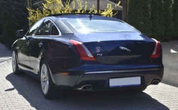 Jaguar XJ VII X351 Sedan SWB 3.0L V6D 600 275KM 2015 Jaguar XJ Jaguar XJ 3.0 V6 S Premium Luxury 3.0 Diesel 275KM, zdjęcie 3