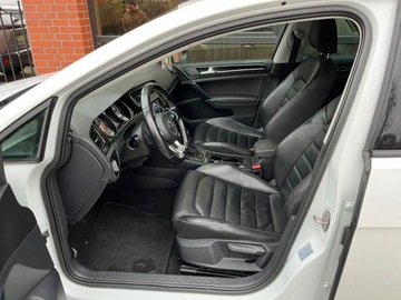 Volkswagen Golf VII Hatchback 3d 2.0 TDI-CR DPF 150KM 2013 Volkswagen Golf 2.0 diesel 150 KM R-LINE automat zarej w PL zadbany z, zdjęcie 23
