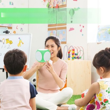 ZMAZYWALNA KOSTKA DO CZYSZCZENIA, MOŻNA NA NIM PISAĆ