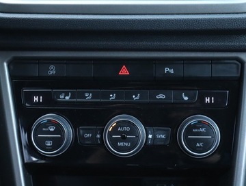 Volkswagen T-Roc I SUV 1.5 TSI ACT 150KM 2021 VW T-Roc 1.5 TSI, Salon Polska, Automat, Navi, zdjęcie 14