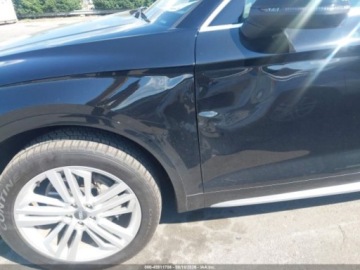 Audi Q5 II SUV 2.0 TFSI 252KM 2018 Audi Q5 2018 AUDI Q5 2.0T PREMIUM2.0T TECH PREMIUM 2.0 Benzyna 252KM, zdjęcie 6