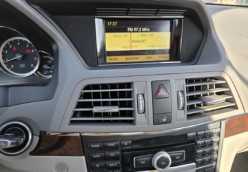 Mercedes Klasa E W212 Coupe 200 CGI BlueEFFICIENCY 184KM 2011 Mercedes-Benz Klasa E Wzorowy E 200 Coupe - 121Tkm - Bezwypadkowy 1.8, zdjęcie 32