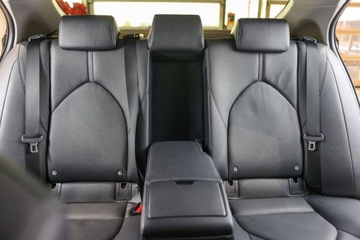 Toyota Camry IX Sedan 2.5 Hybrid Dynamic Force 218KM 2022 Toyota Camry 2.5 Hybrid Executive CVT Oferta Dealera Gwarancja 2.5 Hybryda, zdjęcie 17