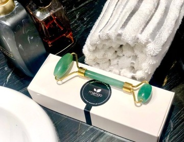 Нефритовый массажер для лица Jade Roller