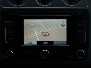 Volkswagen Touran I 1.4 TSI 140KM 2008 VW Touran 1.4 TSI, Navi, Xenon, Klima, Tempomat, zdjęcie 12