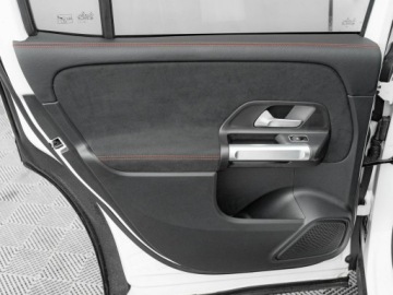 Mercedes GLB 2023 Mercedes GLB WD4969T#200 4-Matic AMG Line 8G-DCT, zdjęcie 21