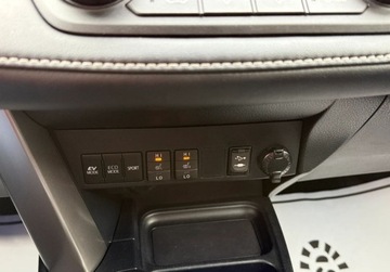 Toyota RAV4 IV MPV Facelifting 2.5 Hybrid 197KM 2017 Toyota RAV4 Salon Polska, Serwis ASO, Czujniki, Kamera FV-VAT 23 2.5 197KM, zdjęcie 15