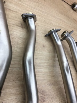 АДАПТЕР ВЫПУСКНОГО ПАТРУБКА MOTOR SPORT ДЛЯ KAWASAKI МОДЕЛИ Z800 DECAT AKRA