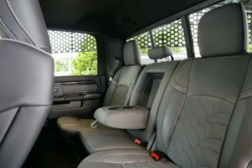  RAM 2500 Powerwagon 2500 Heavy Duty 6400cm3 410KM 6os 3 amort. Wyciagarka, zdjęcie 13