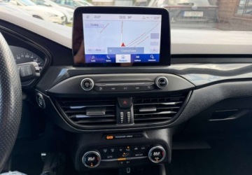 Ford Focus IV Hatchback 1.5 EcoBlue 120KM 2020 Ford Focus Ford Focus 1.5 EcoBlue ST-Line 1.5 Diesel 120KM, zdjęcie 22