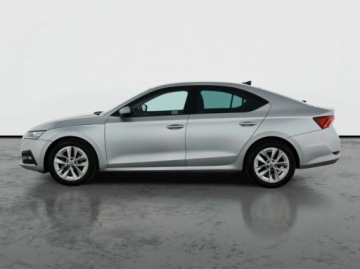 Skoda Octavia IV Liftback 1.5 TSI EVO 150KM 2021 Skoda Octavia 1.5 TSI, Salon Polska, zdjęcie 2