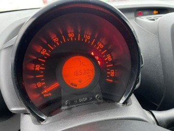 Toyota Aygo II Hatchback 3d Facelifting 1.0 VVT-i 72KM 2021 Toyota Aygo Klimatyzacja LPG, zdjęcie 6