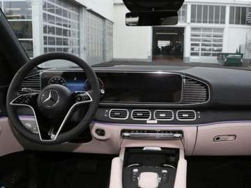 Mercedes GLE V167 SUV Facelifting 3.0 450d 367KM 2025 MERCEDES-BENZ GLE 450 d 4-Matic AMG Line 3.0 (367KM) 2025, zdjęcie 7
