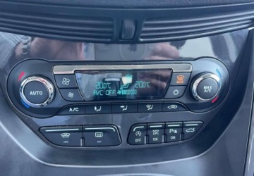 Ford Kuga II SUV 2.0 TDCi 150KM 2015 Ford Kuga Ford Kuga 2.0 TDCi 4WD Titanium 2.0 Diesel 150KM, zdjęcie 10