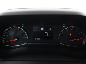 Peugeot 2008 II SUV 1.2 PureTech 130KM 2022 Peugeot 2008 automat LED klima auto grzane fotele, zdjęcie 21