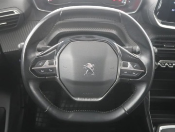 Peugeot 208 II Hatchback 1.2 PureTech 102KM 2021 Peugeot 208 1.2 PureTech, Salon Polska, zdjęcie 14