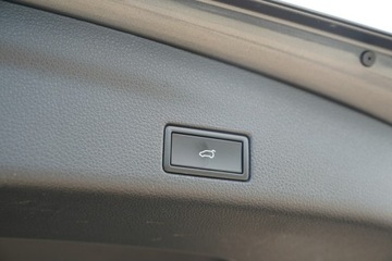 Volkswagen Sharan II Van Facelifting 2.0 TDI 177KM 2020 Volkswagen Sharan HIGHLINE panorama LINE ASSIST na, zdjęcie 12