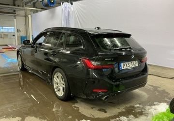 BMW Seria 3 G20-G21 Touring 2.0 330e 292KM 2022 BMW Seria 3 XDrive Led Sport FV 23 2.0 Hybryda Plug-in 292KM, zdjęcie 3