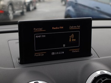 Audi A3 8V Hatchback 3d 1.4 TFSI 122KM 2014 Audi A3 1.4 TFSI, Salon Polska, Skóra, Xenon, zdjęcie 11