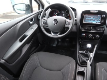 Renault Clio IV Hatchback 5d Facelifting 1.2 Energy TCe 118KM 2018 Renault Clio 1.2 TCe, Navi, Klima, Tempomat, zdjęcie 6