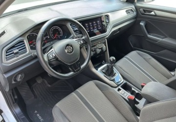 Volkswagen T-Roc I SUV 1.0 TSI 115KM 2019 Volkswagen T-Roc Advance Pakiet Komfort, ACC, Czujniki, Klimatyzacja, Asy, zdjęcie 34