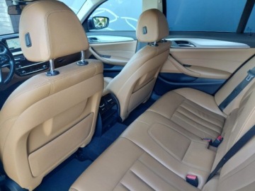 BMW Seria 5 G30-G31 2017 BMW Seria 5 X Drive Automat Skora Led Navi 2.0 Diesel 163KM, zdjęcie 14