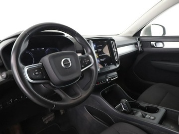 Volvo XC40 Crossover Plug-In 1.5 T4 Plug-in Hybrid 211KM 2021 Volvo XC 40 FV23% PHEV navi kamera tempomat LED, zdjęcie 13