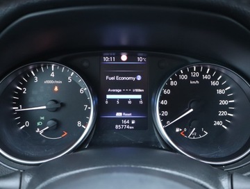Nissan Qashqai II Crossover Facelifting 1.3DIG-T 140KM 2019 Nissan Qashqai 1.3 DIG-T, Salon Polska, zdjęcie 10