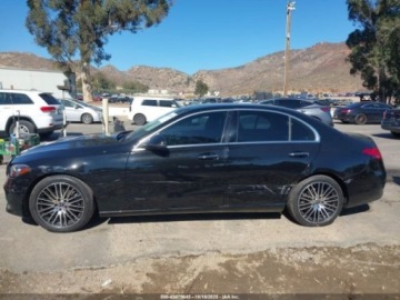 Mercedes Klasa C W206 2022 Mercedes-Benz Klasa C 2022 MERCEDES-BENZ C 300 SEDAN 2.0 Benzyna 255KM, zdjęcie 9