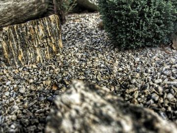 Камень садовый КАМЕННАЯ КОРА Гнейс большой 10 кг