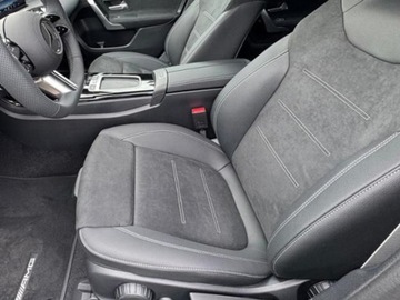 Mercedes Klasa A W177/V177 Hatchback Facelifting 2.0 220 190KM 2025 A Klasa 220 4-Matic AMG Line 2.0 (190KM) 2025, zdjęcie 3