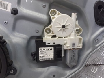 MECHANIZMUS OKNO PRAVÝ ZADNÍ VOLVO S40 II 2.0.D 30710149
