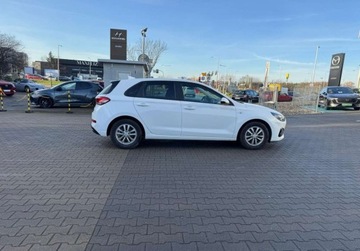 Hyundai i30 III Hatchback Facelifting 1.0 T-GDI 120KM 2022 Hyundai i30 1.0 T-GDI Modern Salon PL ASO Gwarancja Producenta FV23 120KM, zdjęcie 21