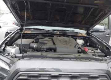 Toyota Tacoma II 2023 Toyota Tacoma SR5, V6, od ubezpieczalni 3.5 Benzyna 282KM, zdjęcie 17