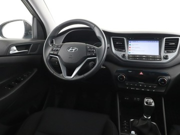 Hyundai Tucson III SUV 1.6 GDI 132KM 2016 Hyundai Tucson PDC grzane fotele navi bluetooth, zdjęcie 15