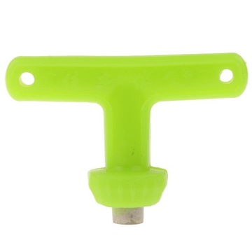 2 . Шипы для шиповок, туфли для шиповок с