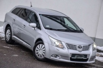 Toyota Avensis II Kombi 2.0 D-4D 126KM 2009