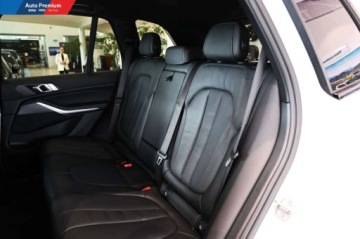 BMW X5 G05 SUV 2.0 25d 231KM 2021 BMW X5 xDrive25dFV23M Pakiet sportowyLED Fog LightAdaptacyjne podwozie M, zdjęcie 14