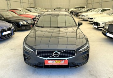 Volvo V60 II  Kombi 2.0 D4 190KM 2019 Volvo V60 4x4 V60 2.0D 190 KM R-Design 2020r Warszawa 2.0 Diesel 190KM, zdjęcie 10