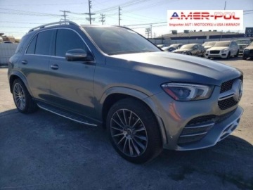 Mercedes GLE V167 2022 Mercedes-Benz GLE 2022, 2.0L, 4x4, od ubezpieczalni 2.0 Benzyna 255KM