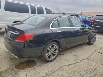 Mercedes Klasa C W205 2020 Mercedes-Benz Klasa C 300 4Matic 2020 2.0 Benzyna 255KM, zdjęcie 3