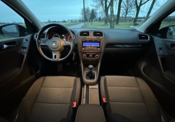 Volkswagen Golf VI Hatchback 5d 1.6 102KM 2009 Volkswagen Golf Niski przebieg, bezwypadkowy, bardzo zadbany 1.6 Benzyna, zdjęcie 6