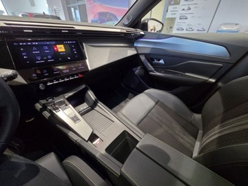 Peugeot 2025 Peugeot 308 1.2 mHEV GT e-DCS6 145 KM DEMO Dealer Gwarancja 23 1.2 Hybryda, zdjęcie 20