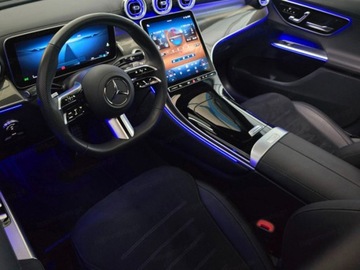 Mercedes GLC C254/X254 Coupe 2.0 220d 197KM 2025 MERCEDES-BENZ GLC 220 d 4-Matic AMG Line 2.0 (197KM) 2025, zdjęcie 7