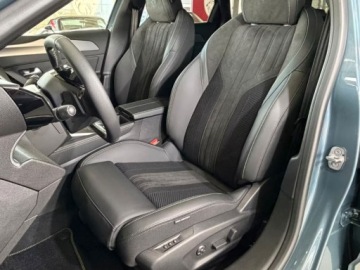 Peugeot 308 III 2025 Od ręki - GT e-DCS6 1.2 mHEV 145KM / Pakiet Bezpieczeństwo, zdjęcie 3