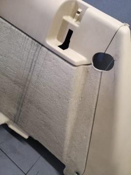 КРЫШКА БАГАЖНИКА ЛЕВАЯ VW TOUAREG 7L6863819A