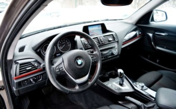 BMW Seria 1 F20-F21 Hatchback 5d 116i 136KM 2012 BMW Seria 1 Automat Sport Navi Bezwypadkowe 1.6 Benzyna 136KM, zdjęcie 7