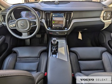 Volvo V60 II  Kombi Facelifting 2.0 B4 B 197KM 2025 Volvo V60 V60 B4B Ultra Dark 197KM, BLIS, ACC, Pan, zdjęcie 15