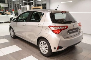 Toyota Yaris III Hatchback 5d Facelifting 2017 1.5 Dual VVT-iE 111KM 2017 Toyota Yaris 1.5 Active 1.5 BenzynaLPG 111KM, zdjęcie 4